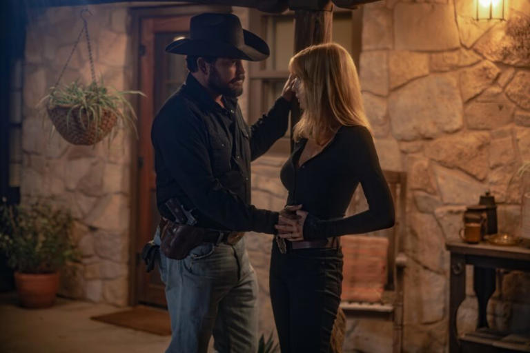 Dutton Ranch finale explained by Kelly Reilly & Cole Hauser