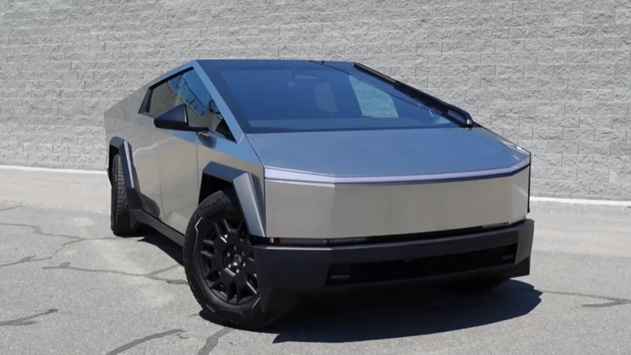 Nashville Lyft driver drove 100,000 miles in his Tesla Cybertruck in ...