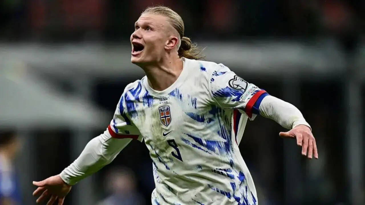 Erling Haaland and Vinicius Jr can't stop laughing at viral White Chicks AI-video meme amid FIFA World Cup 2026 R16 match