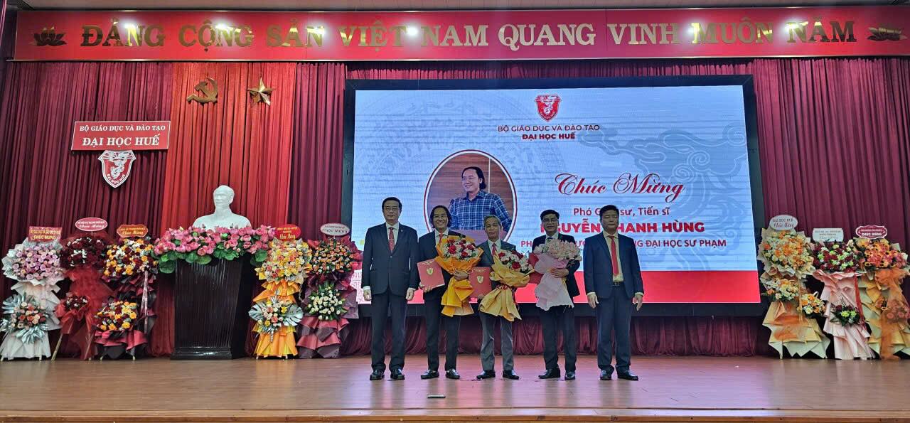 Đại học Huế bổ nhiệm nhiều hiệu trưởng, phó hiệu trưởng