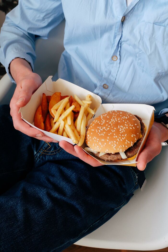 30 Small Money-Saving Hacks That Make A Big Difference