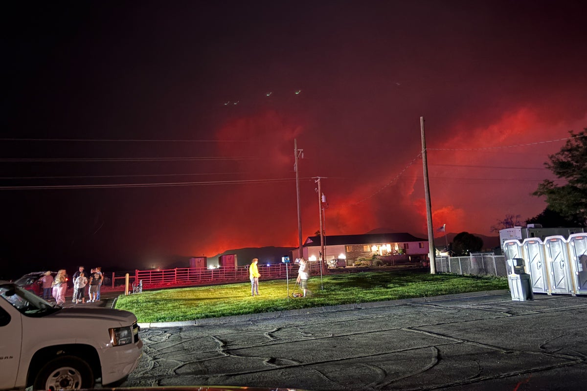 Evacuation orders across 5 states as wildfires rage in American West