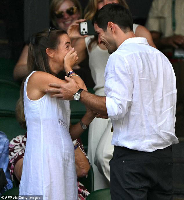 Couple get engaged at Wimbledon's centre court - 21 years after parents ...