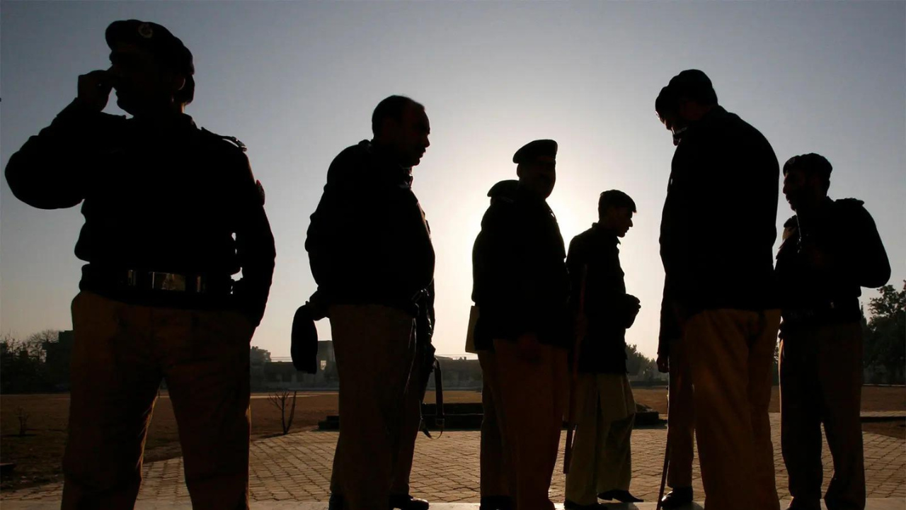 BLA claims over 30 Pakistani security personnel killed in 'fidayee ...
