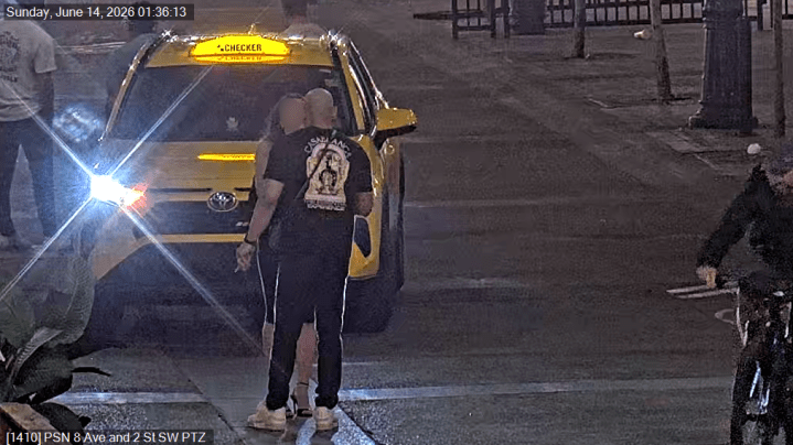 Calgary police seek suspect in violent downtown assault