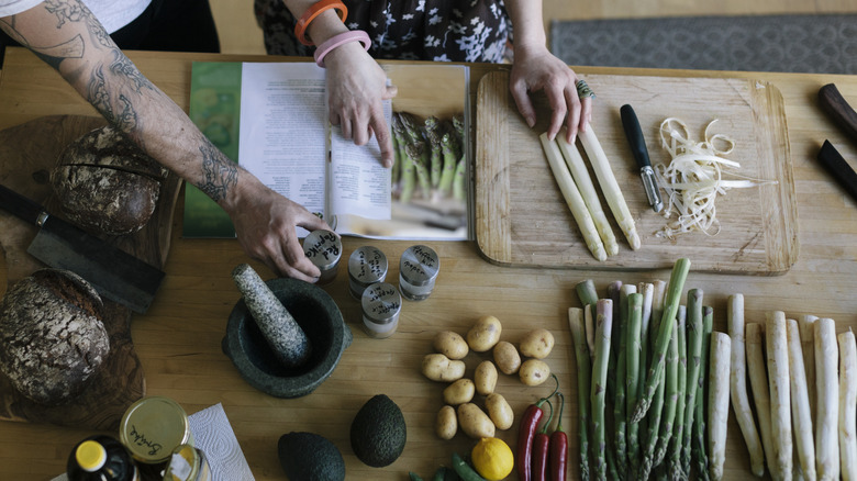 This might have been the first-ever celebrity cookbook