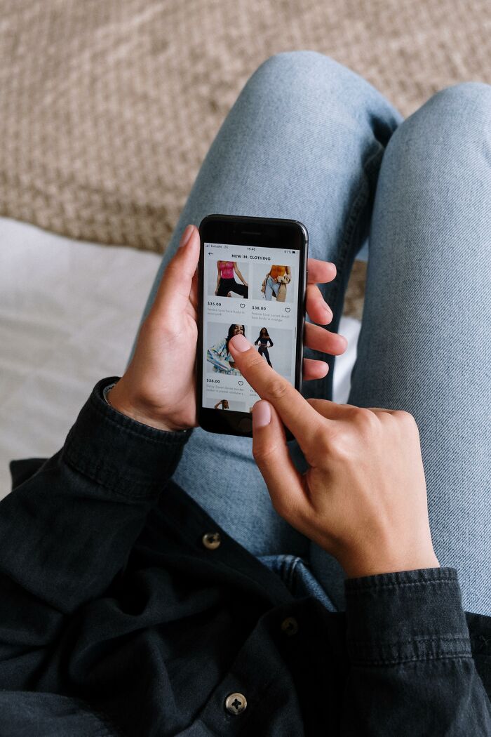 30 Small Money-Saving Hacks That Make A Big Difference