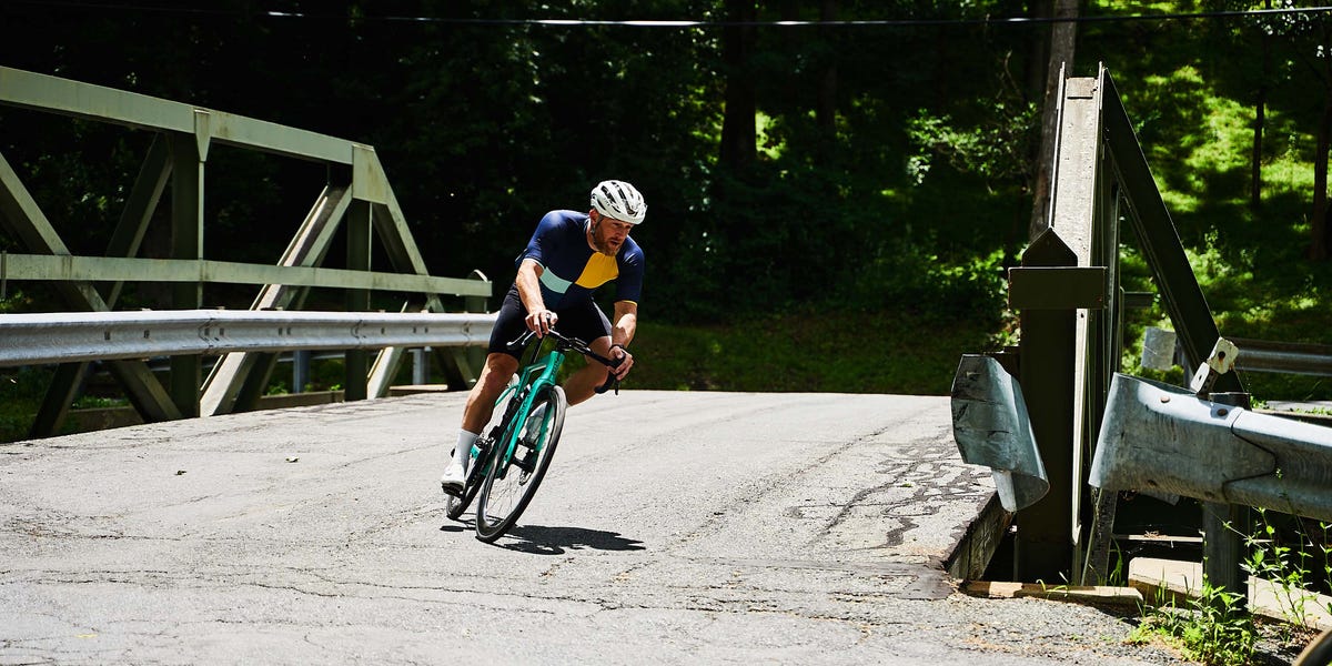 3 Core Exercises Cyclists Need Mid-Season