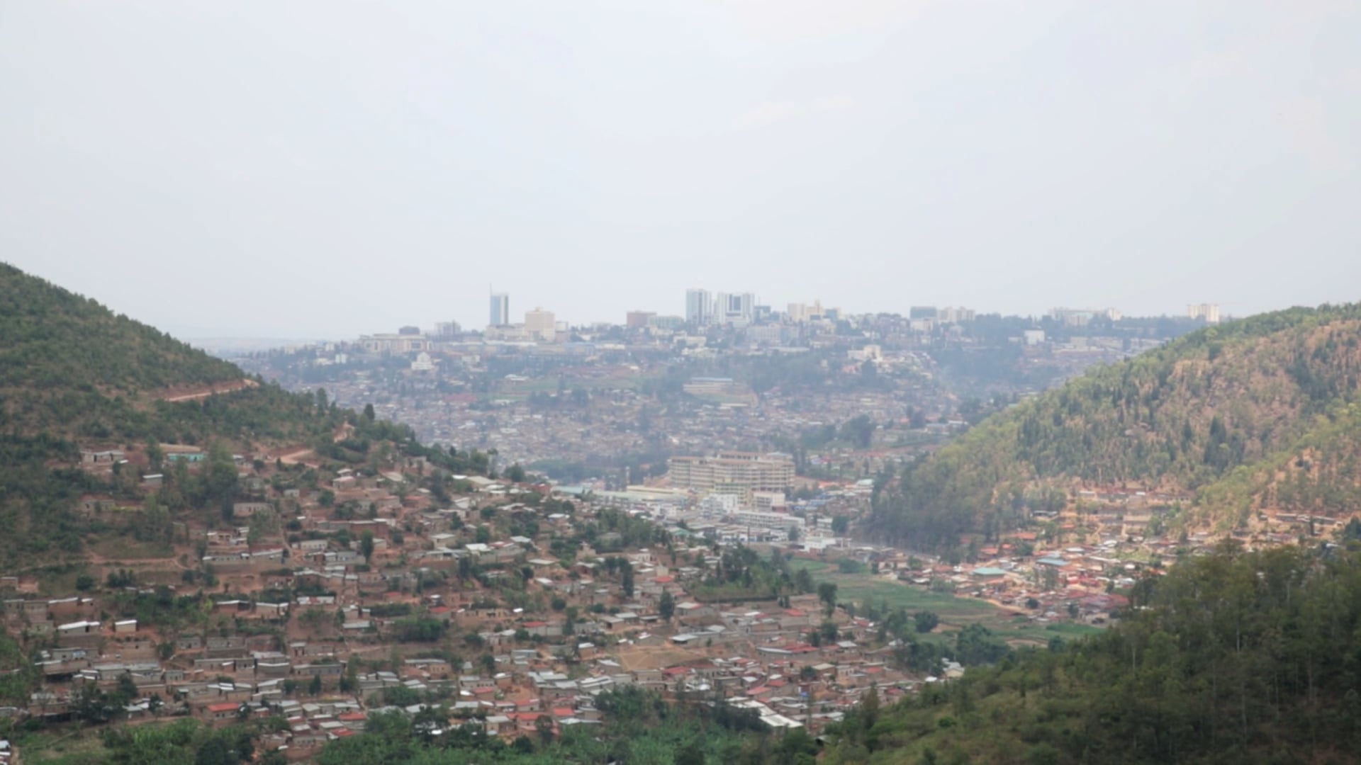 Kigali Rwanda: Drone tour of Africa's cleanest capital city