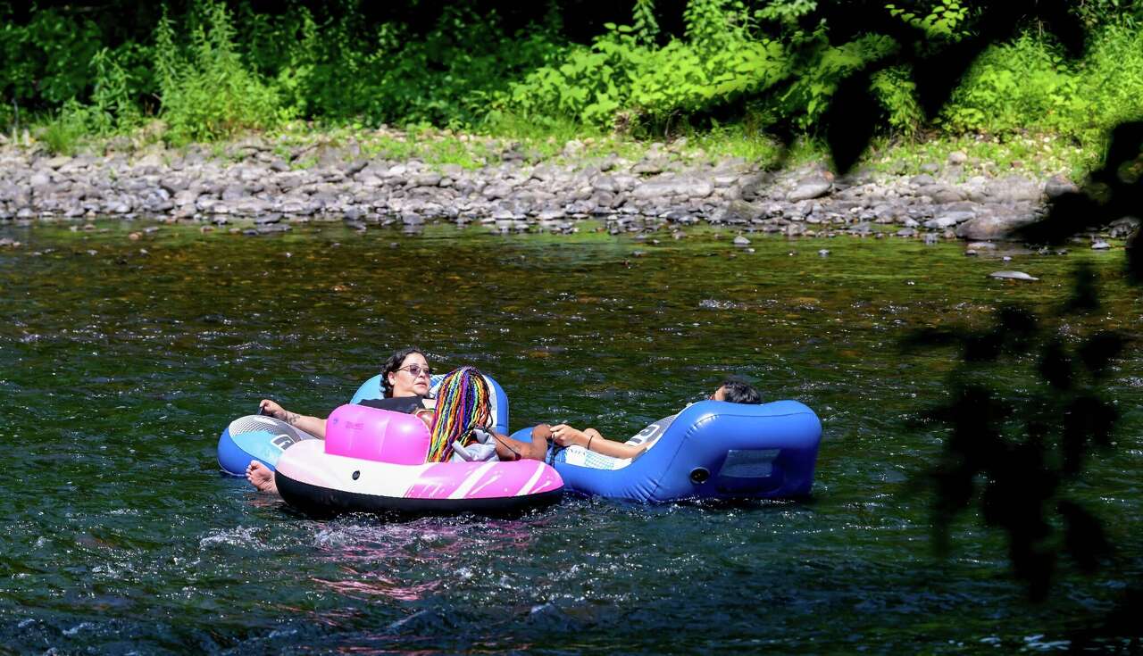 Friday brings more sweltering heat to Connecticut before temps trend ...