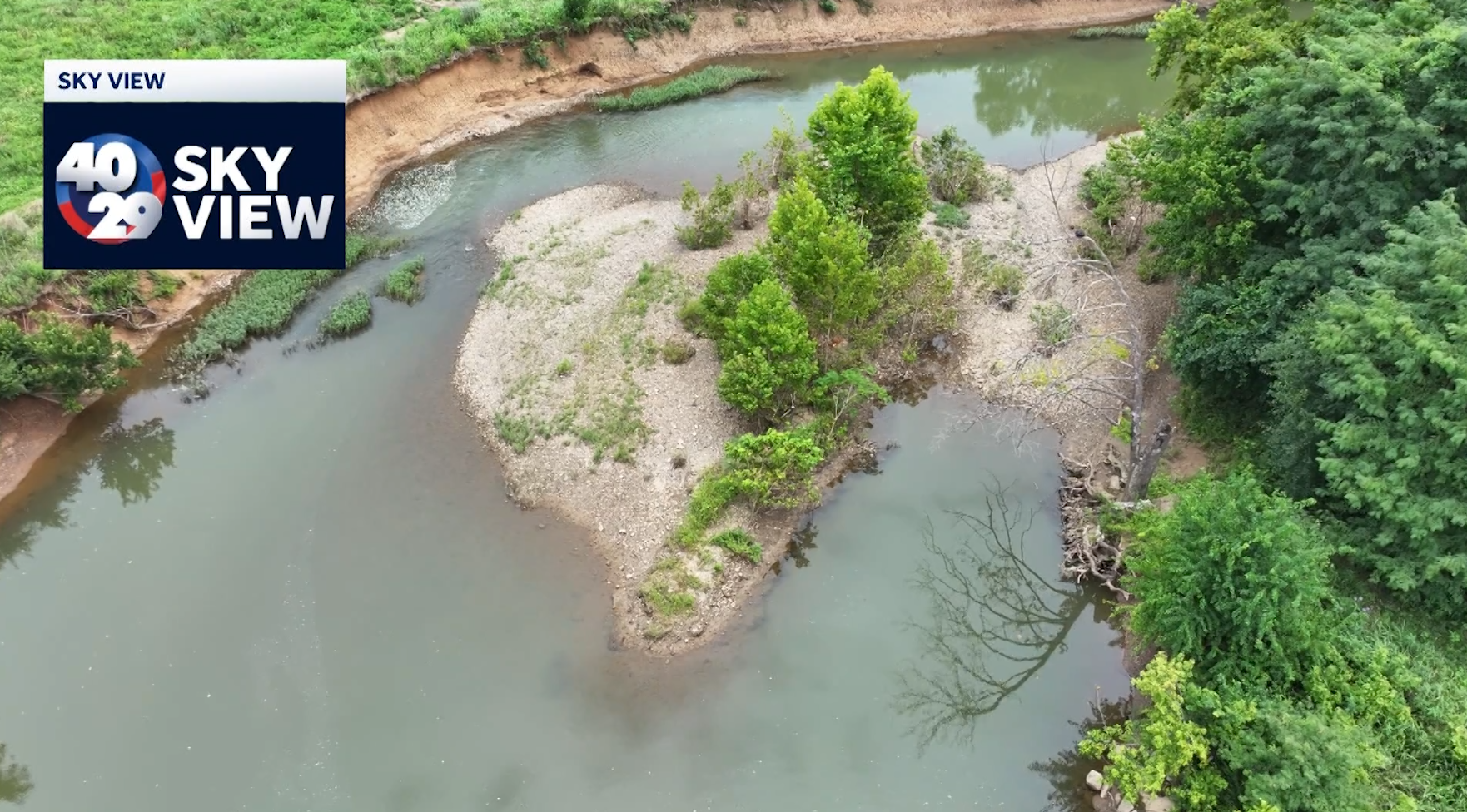 Fayetteville police identify man found dead in White River