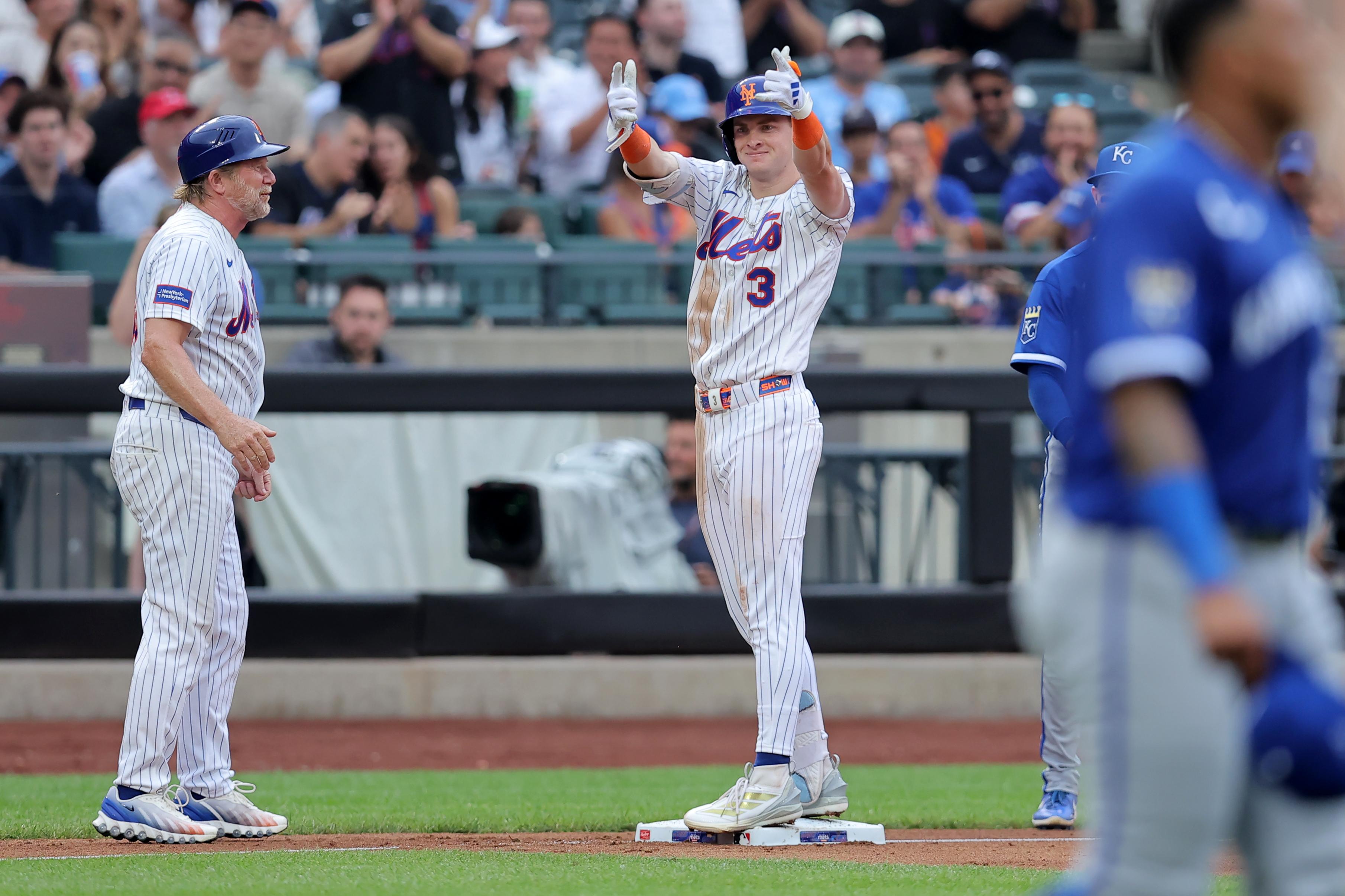 Manaea, offense lead Mets to win