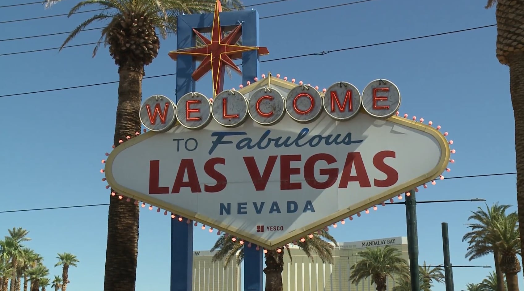 Las Vegas landmarks to light up teal on Nov. 2 for Alzheimer’s awareness