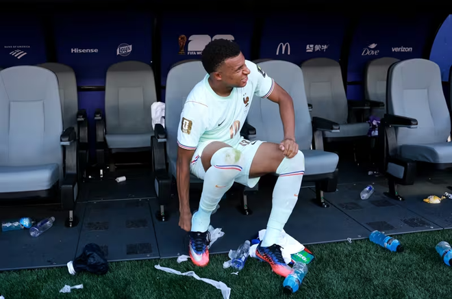 Mbappe lên tiếng sau khi dính chấn thương ở trận thắng Morocco