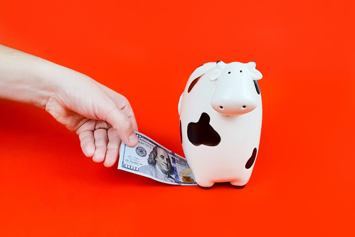 Want an extra $100 per month? Put this much into the SPYI ETF