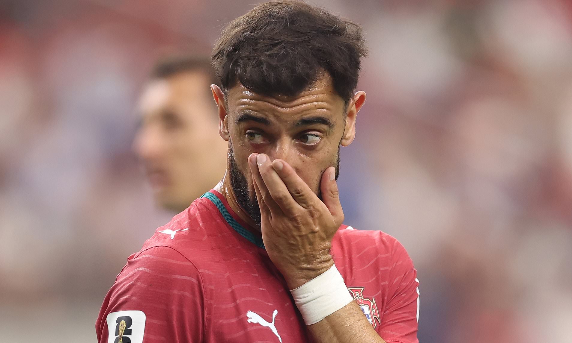 Bruno Fernandes turns off his replies after being hit by abuse for 'sabotaging' Ronaldo's World Cup