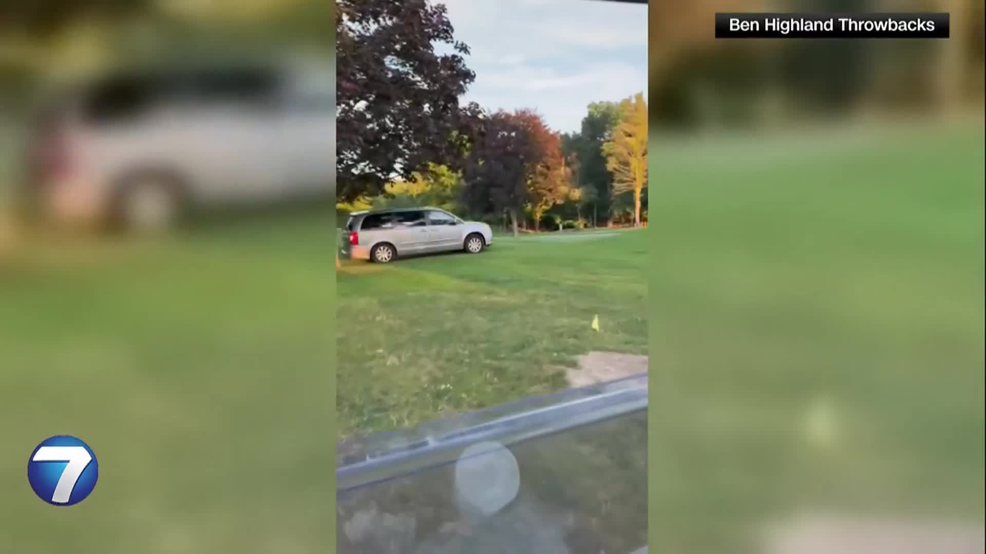 Watch: Man leads police on chase through northern Ohio golf course