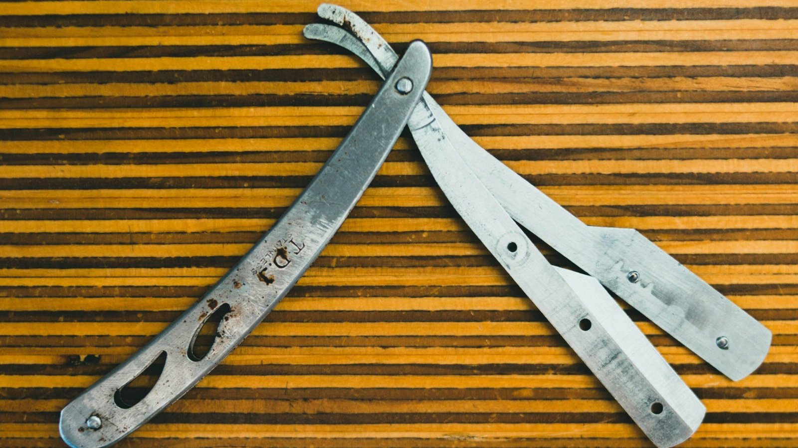 10 everyday grooming mistakes men over 50 should avoid