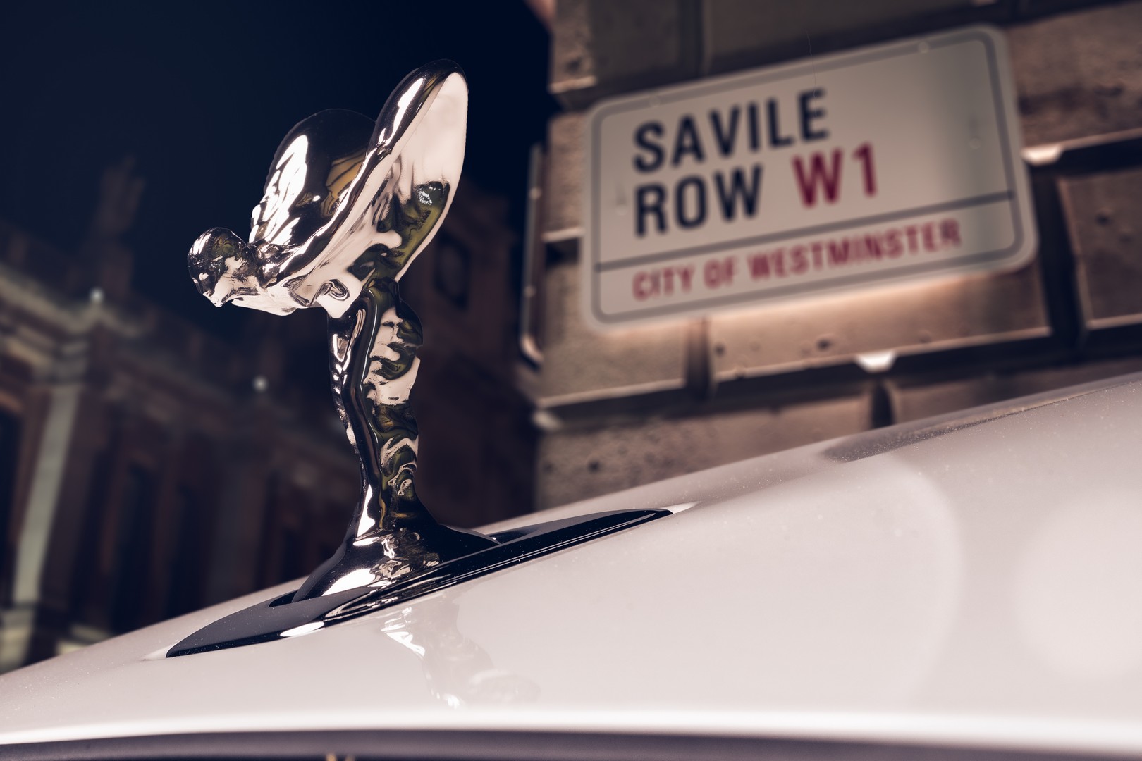 Rolls-Royce Ghost Savile Row: celebra l’alta sartoria inglese