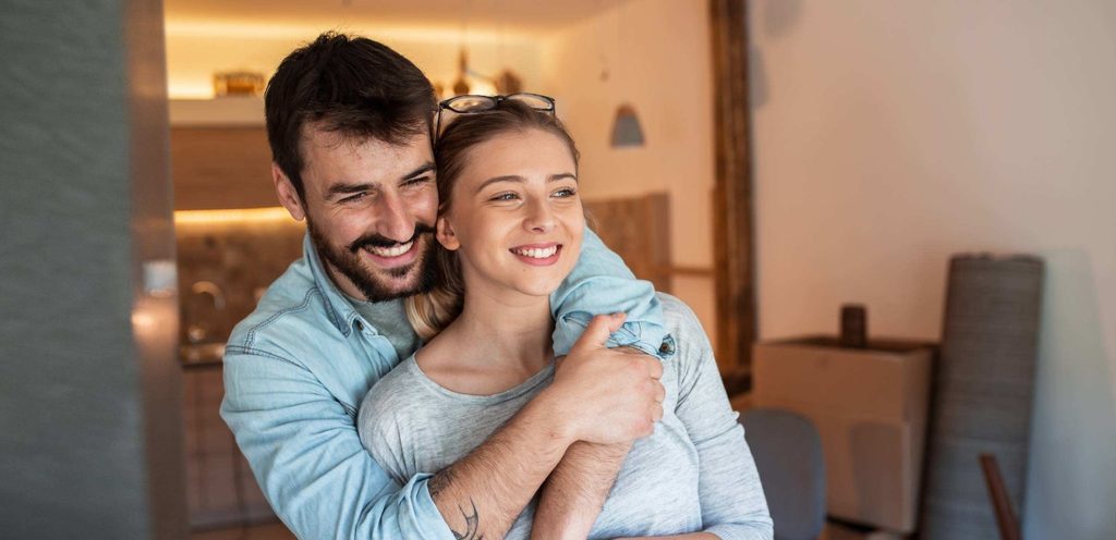 إذا كان الزوج الحنون يفعل هذه الأمور فأنتِ محظوظة