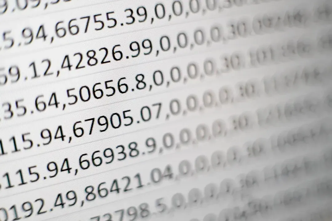 What rounding up your tip to a round number actually tells your server ...