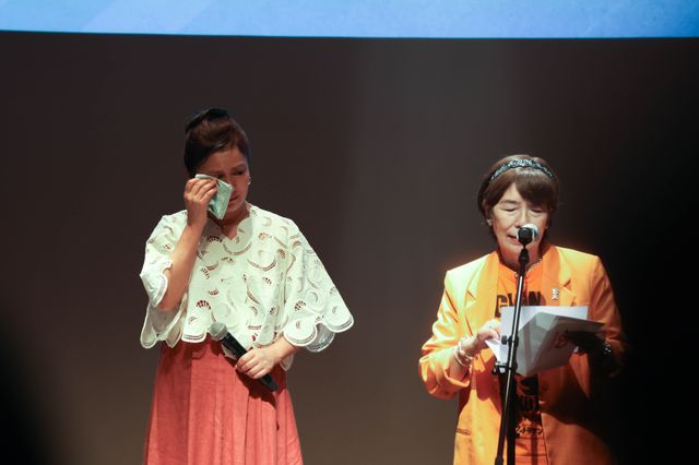 「ウルトラマンティガ」吉本多香美、父・黒部進からの手紙に涙 レナ隊員役から30年「私の自慢です」