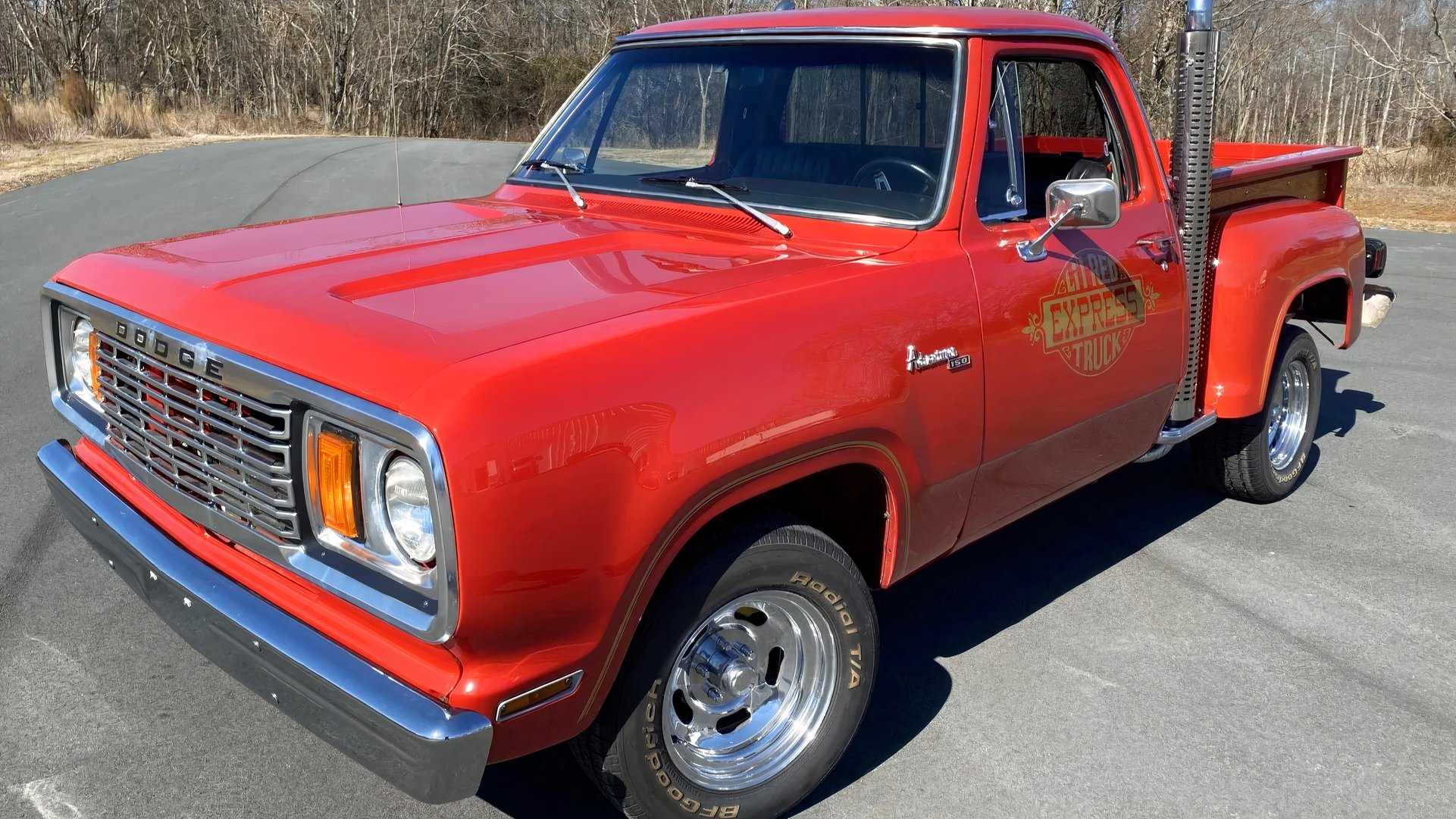 1978 Dodge Lil Red Express Truck front three-quarter