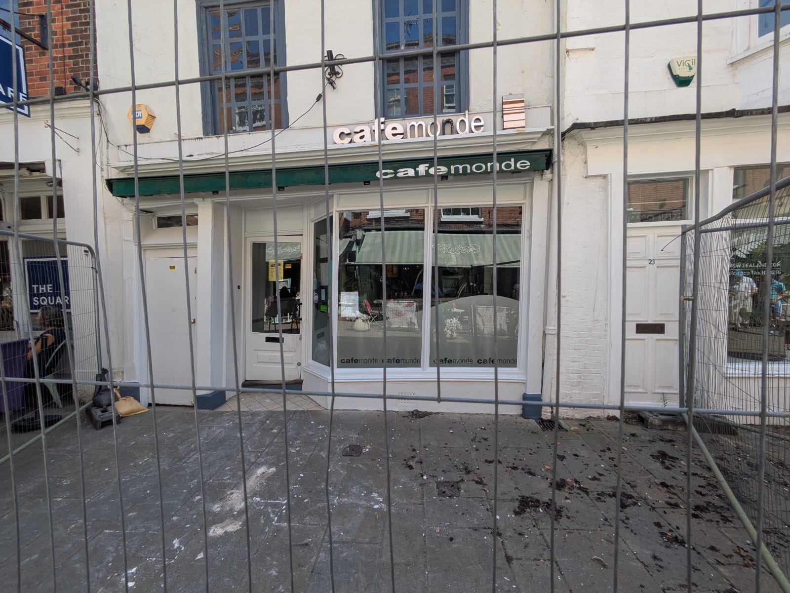 Cafe Monde pleads for 'compassion' and 'understanding' after owner ...
