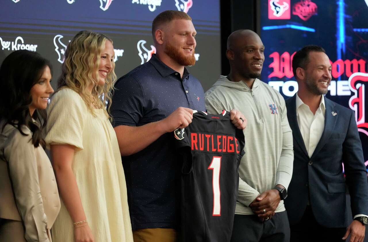 Before he was a Texans rookie, Keylan Rutledge survived a crash that ...