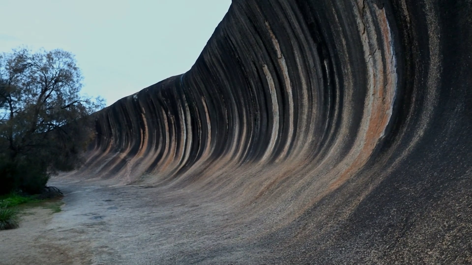 Wave Rock Australia: Drone footage of the natural geological wonder