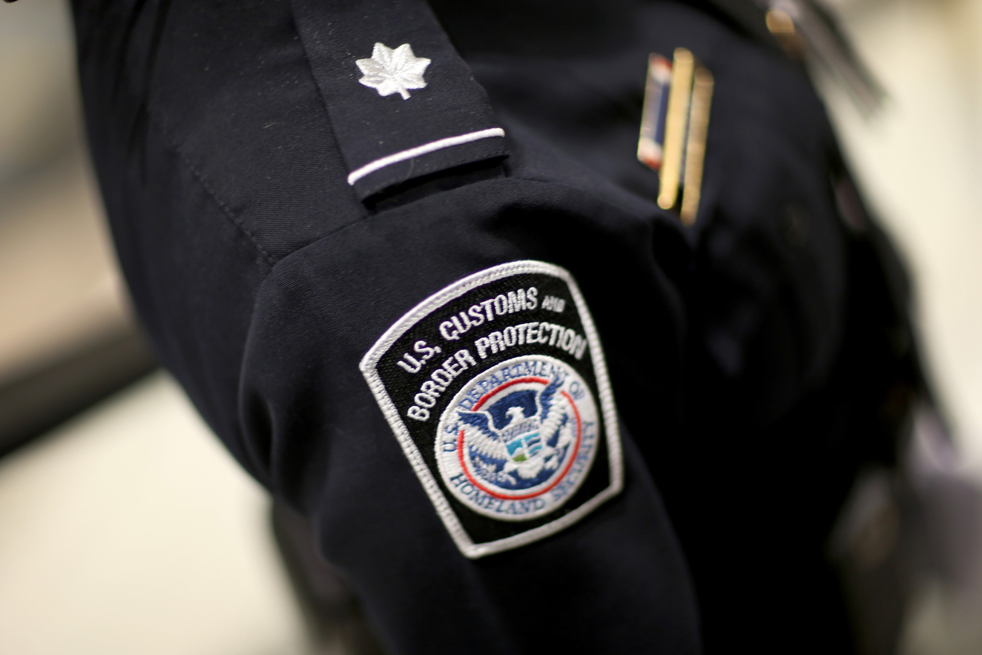 What US border agents can and can't do