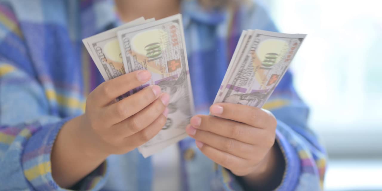 $15,000? $20,000? These are the 10 biggest bank and brokerage bonuses of July 2026