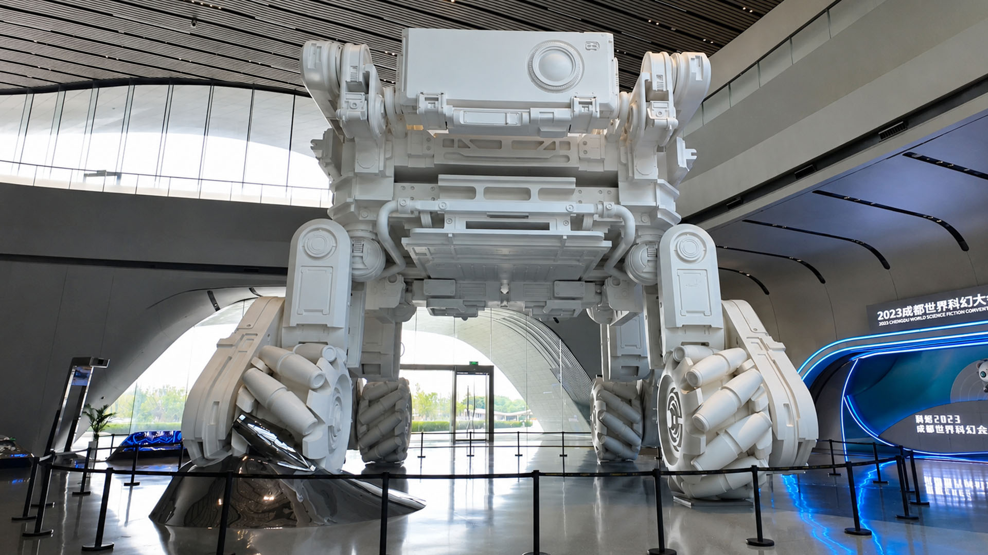 China's science exhibition showcases advanced engineering through large ...