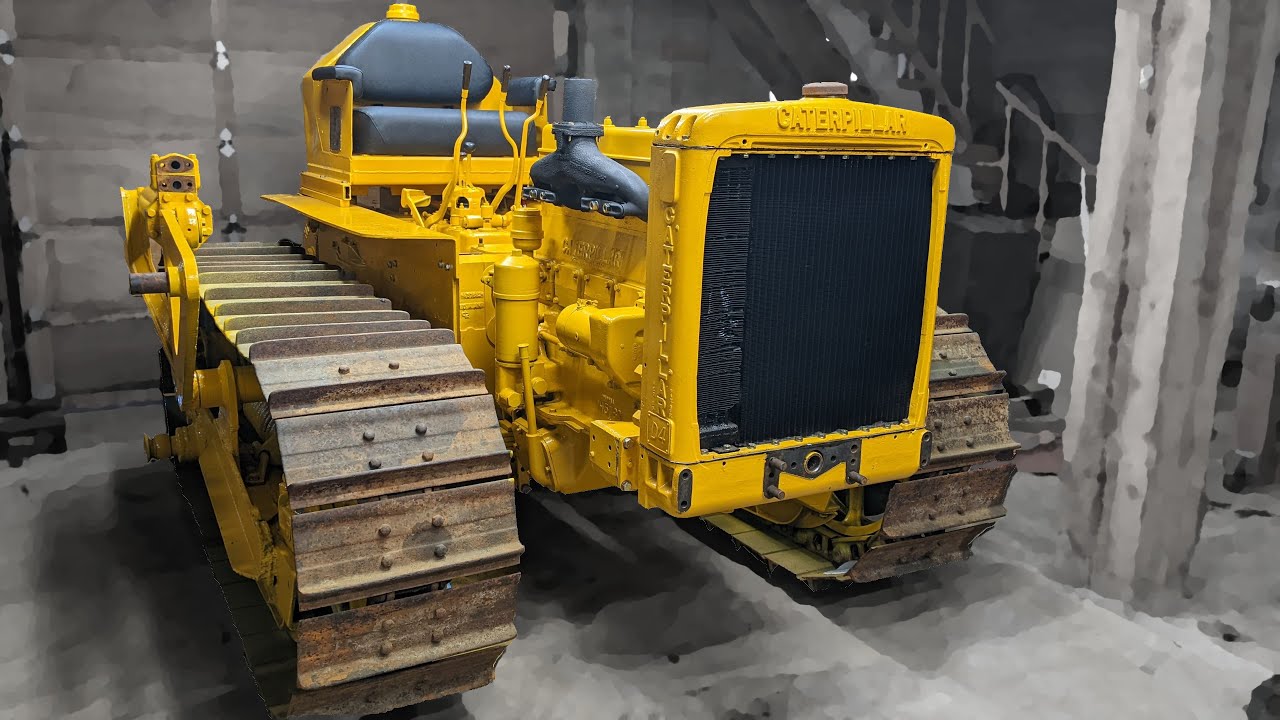 Installing radiator and fuel tank on a Caterpillar D4