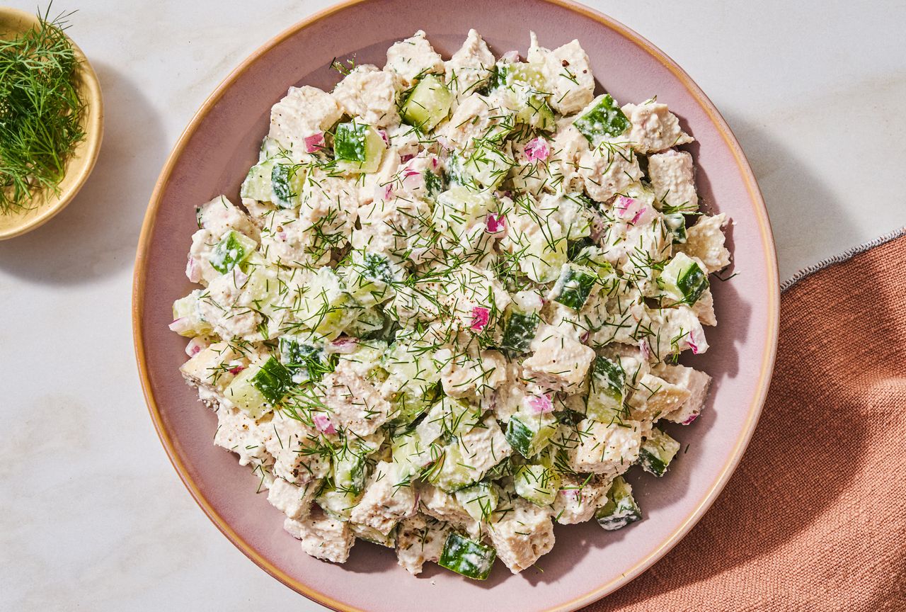 A recipe image of Cucumber-Chicken Salad.