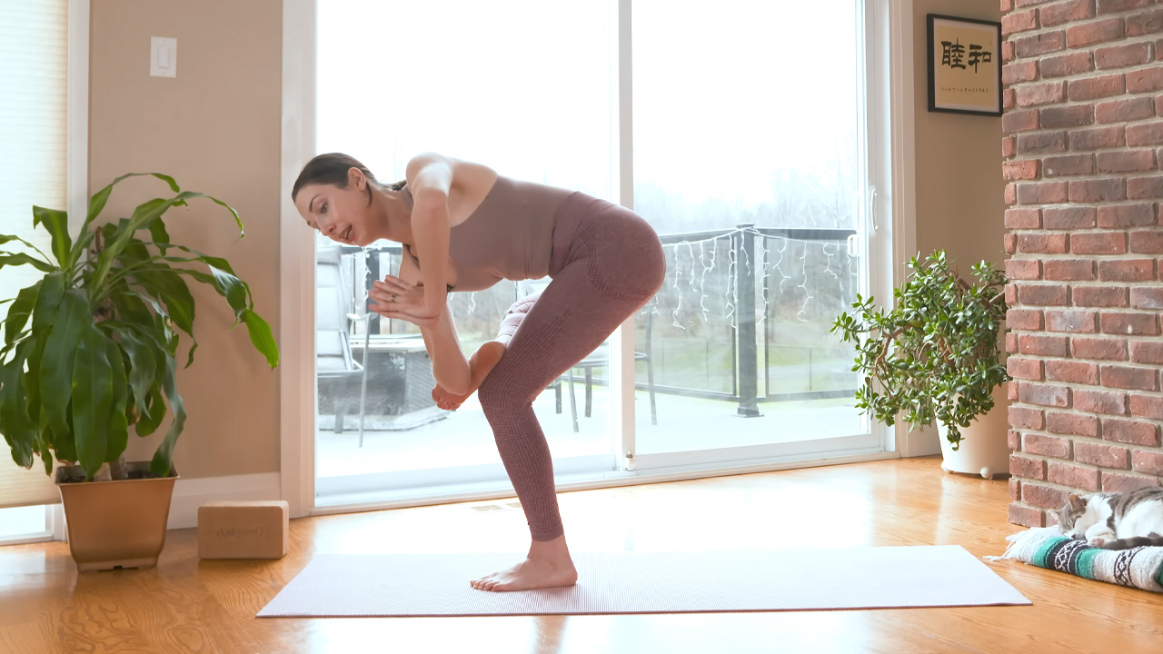 The ultimate intermediate vinyasa flow routine for ultimate spinal relief