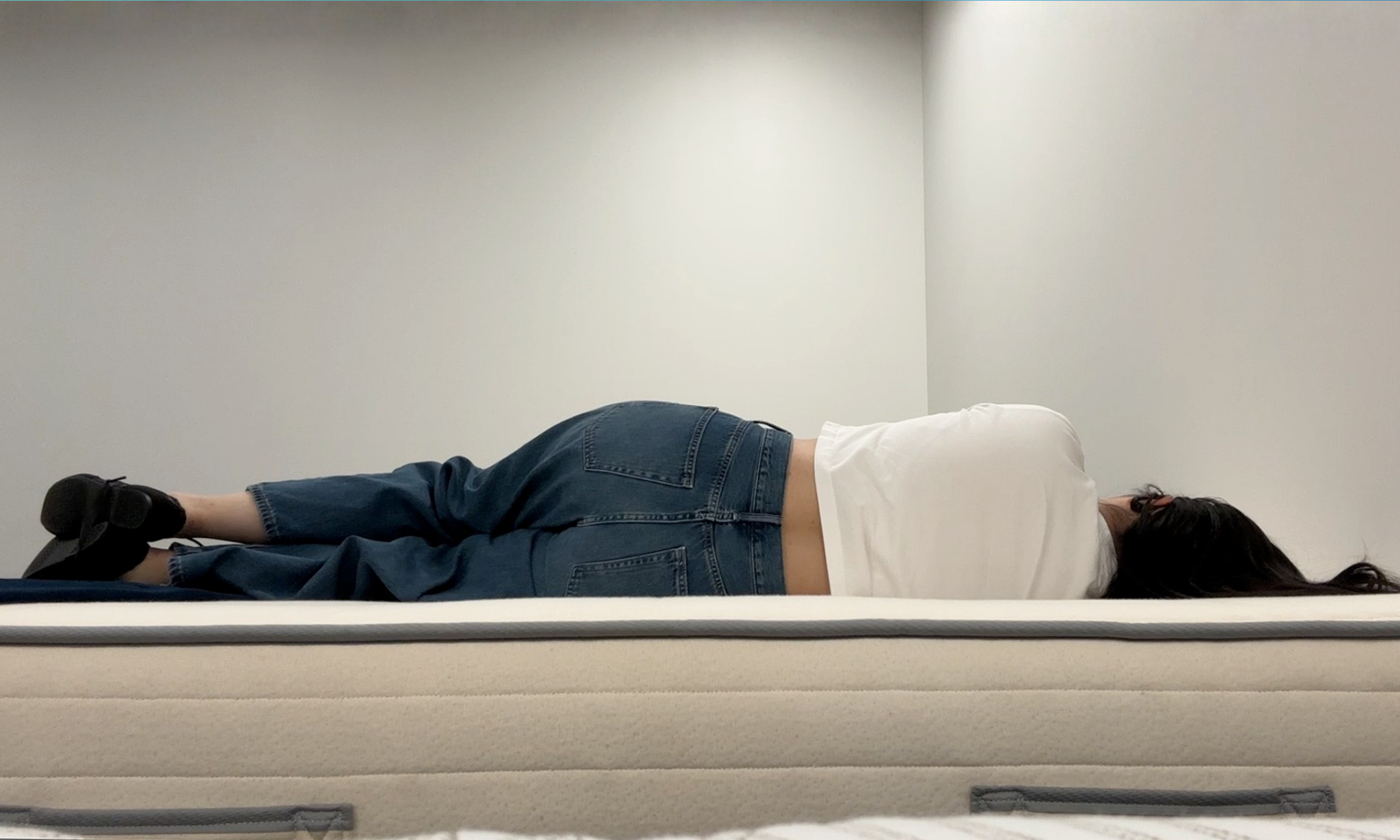 Side sleeper? These 6 mattresses cushion your hips without sacrificing ...
