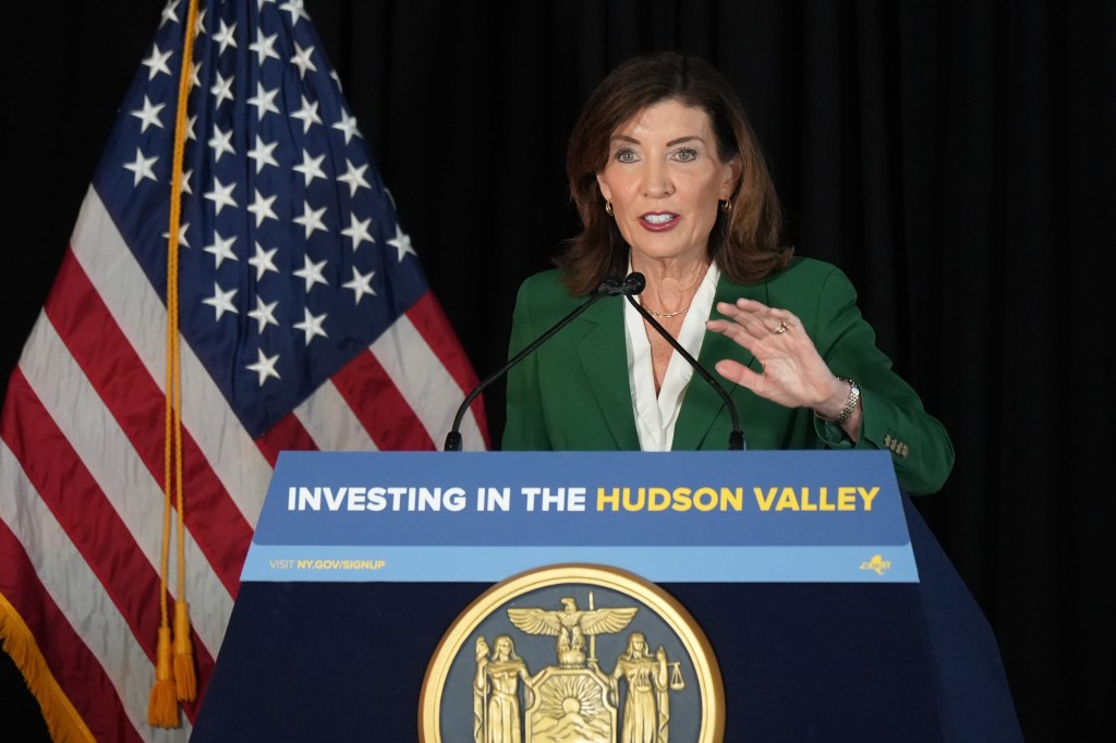 Top MTA lawyer with $344K salary to abruptly resign months after Post ...