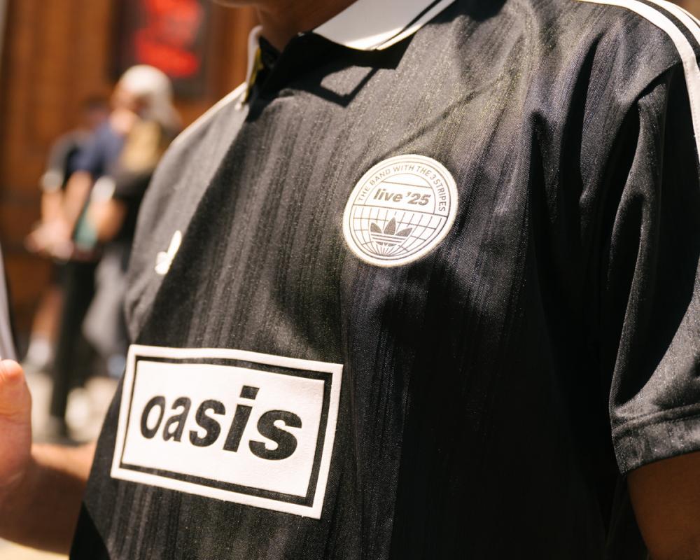 The guide #251: From Oasis to Harry Styles, music is mad for football merch