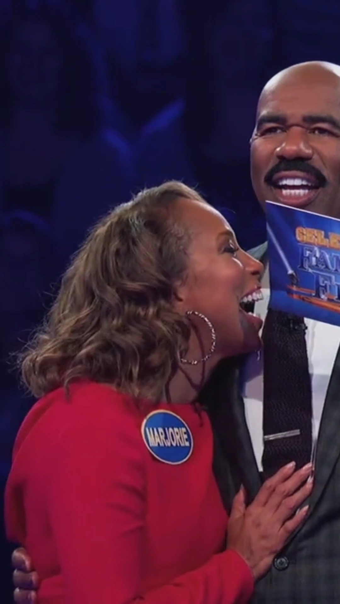 Steve Harvey's wife knows how to play Family Feud