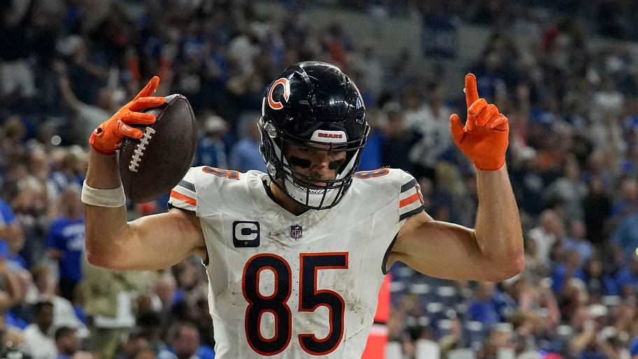 Top 26 Chicago Bears of 2026 season: Cole Kmet faces a career-defining ...
