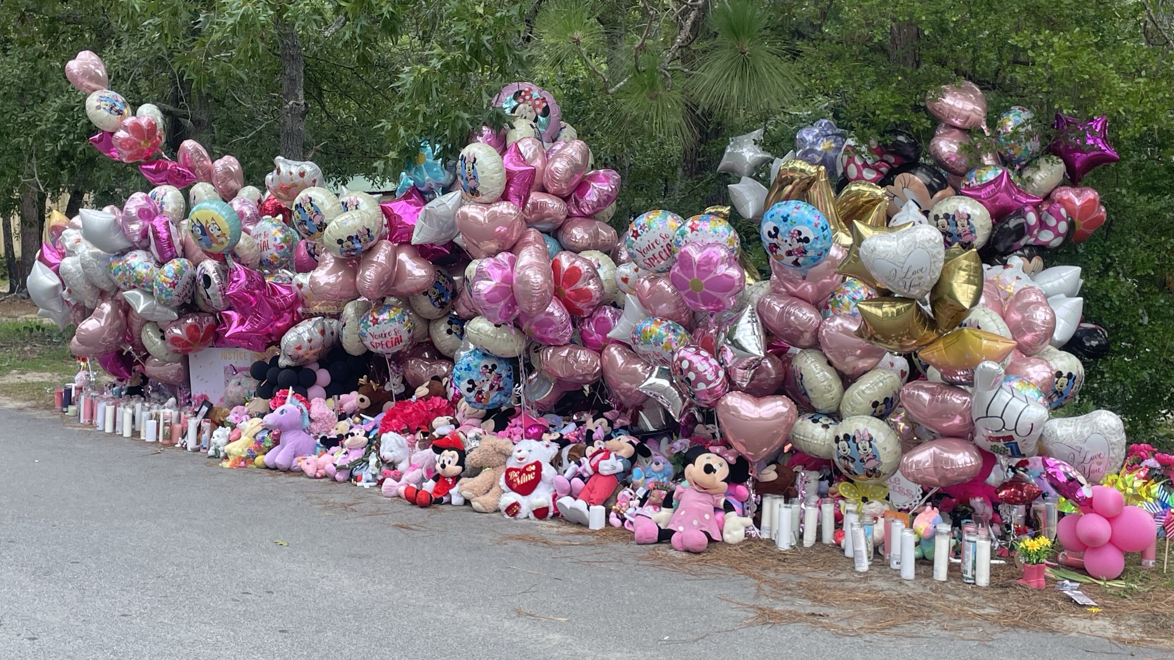She's our baby: Community comes together to mourn Javeayah Harris