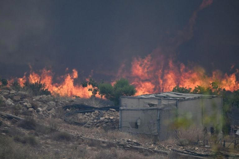 Incendio en España deja al menos 12 muertos y decenas de desaparecidos ...
