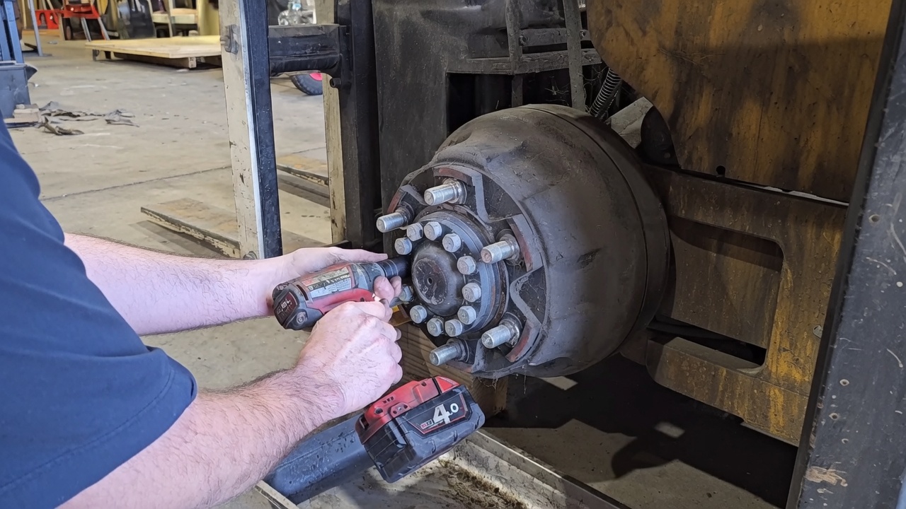 Forklift maintenance