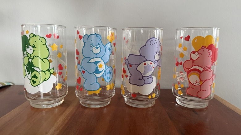 Set of 4 Pizza Hut Care Bear cups