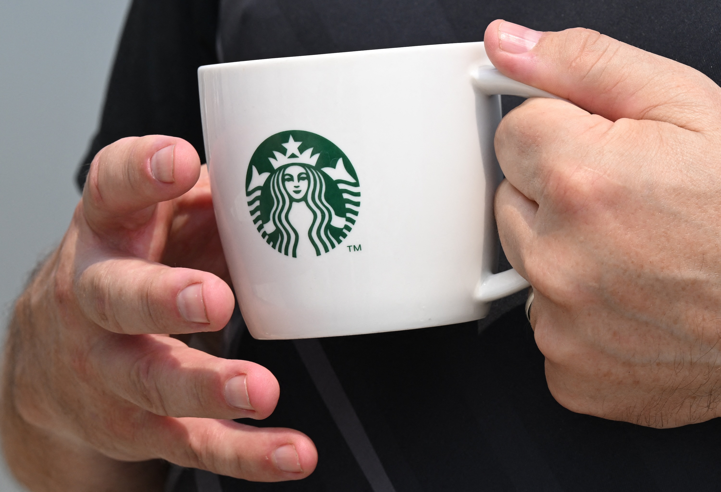 Starbucks is reducing its reliance on big tech. Here's what businesses can learn from the move.