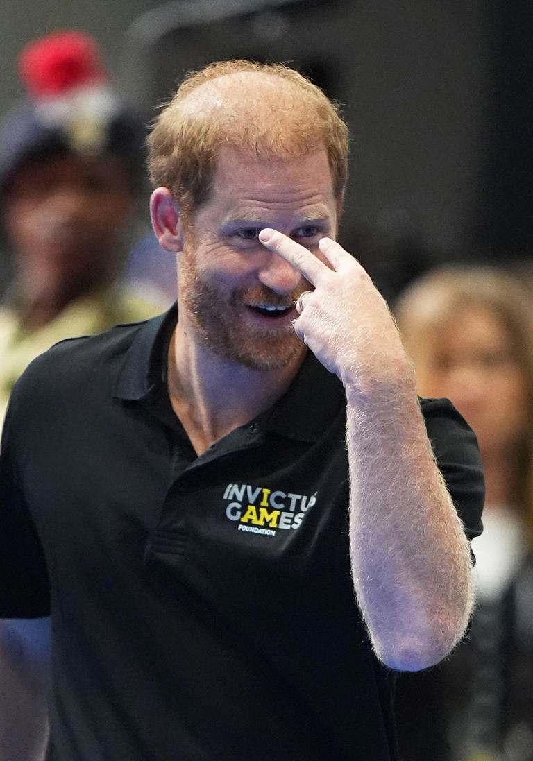 Gefühlvoller Moment: Prinz Harry gibt seltenen Einblick in das Leben ...