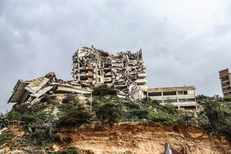 Widespread damage to buildings is seen following the powerful earthquakes that struck Venezuela. (is associated with: «More than 4,000 dead as Venezuelan earthquake death toll mounts») Laura De Chiclana/Jna Press/Nexpher via ZUMA Press Wire/dpa