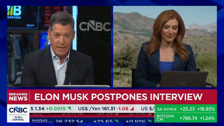 Elon Musk abruptly bails on live interview as SpaceX slumps
