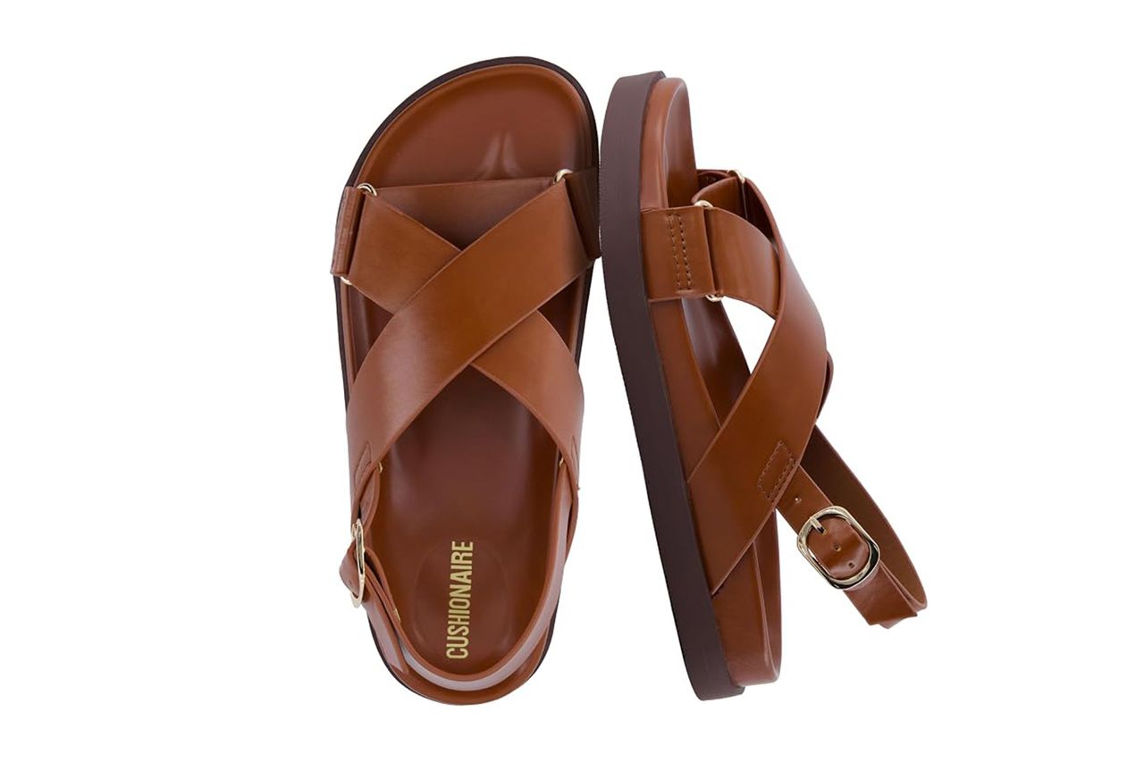 CUSHIONAIRE Eden Footbed Sandals